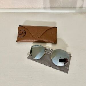 Ray-ban Round Metal Women’s Sunglasses with Silver Mirror Lenses